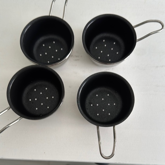 Four Egg Poacher Stainless Steel with Non Stick Egg Cups - Picture 9 of 11